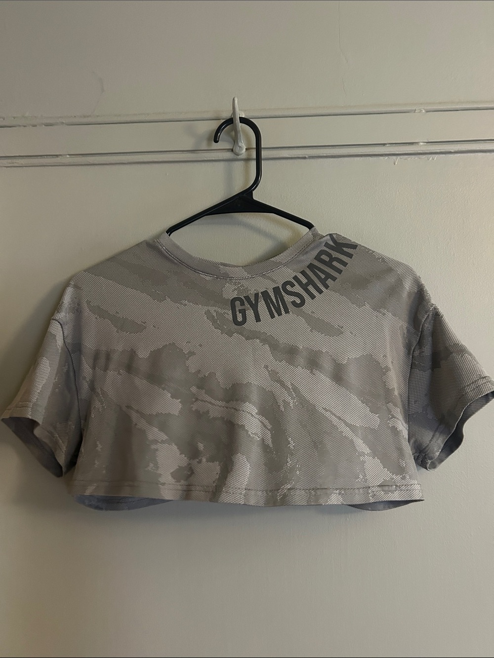 Gymshark Cropped Workout Shirt